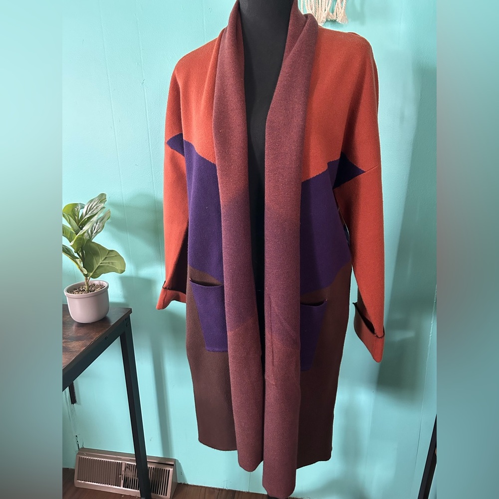 Woman’s medium sweater long warm soft comfortable